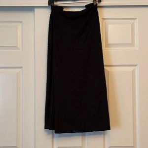 Black skirt and a 2X